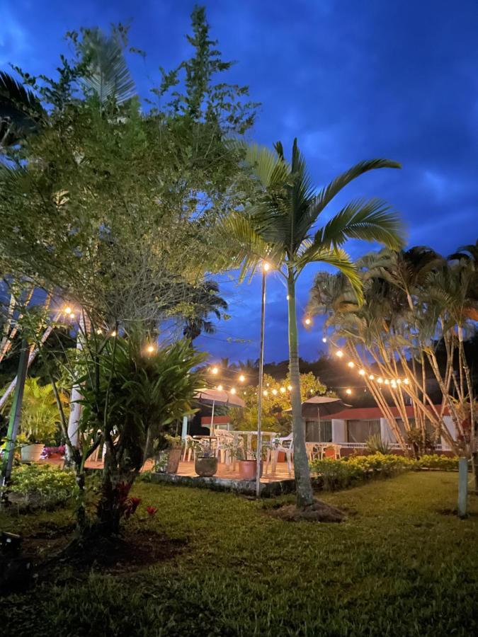 Hotel Hacienda El Diamante Villeta Exterior photo